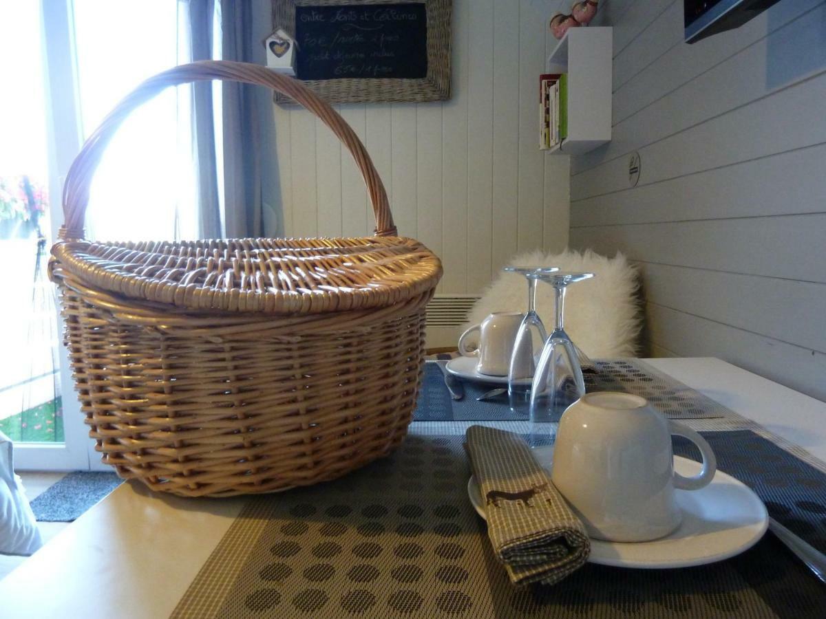 Entre Monts Et Collines B&B Et Spa En Option Mont-de-l'Enclus Exterior foto